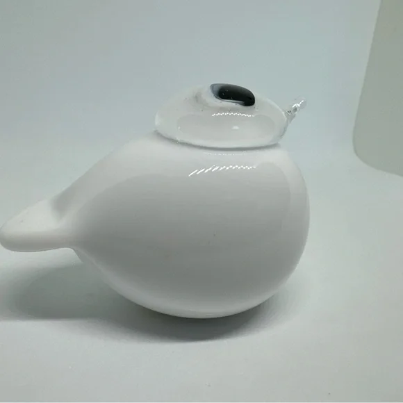 Oiva Toikka Glass Bird Puffball by Iittala Finland Finnish Sculpture White Small